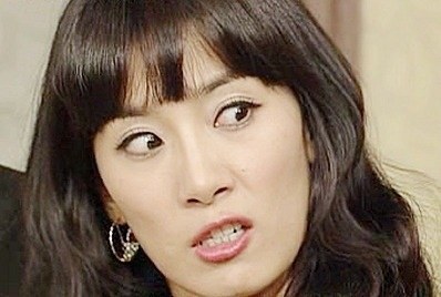 이년이